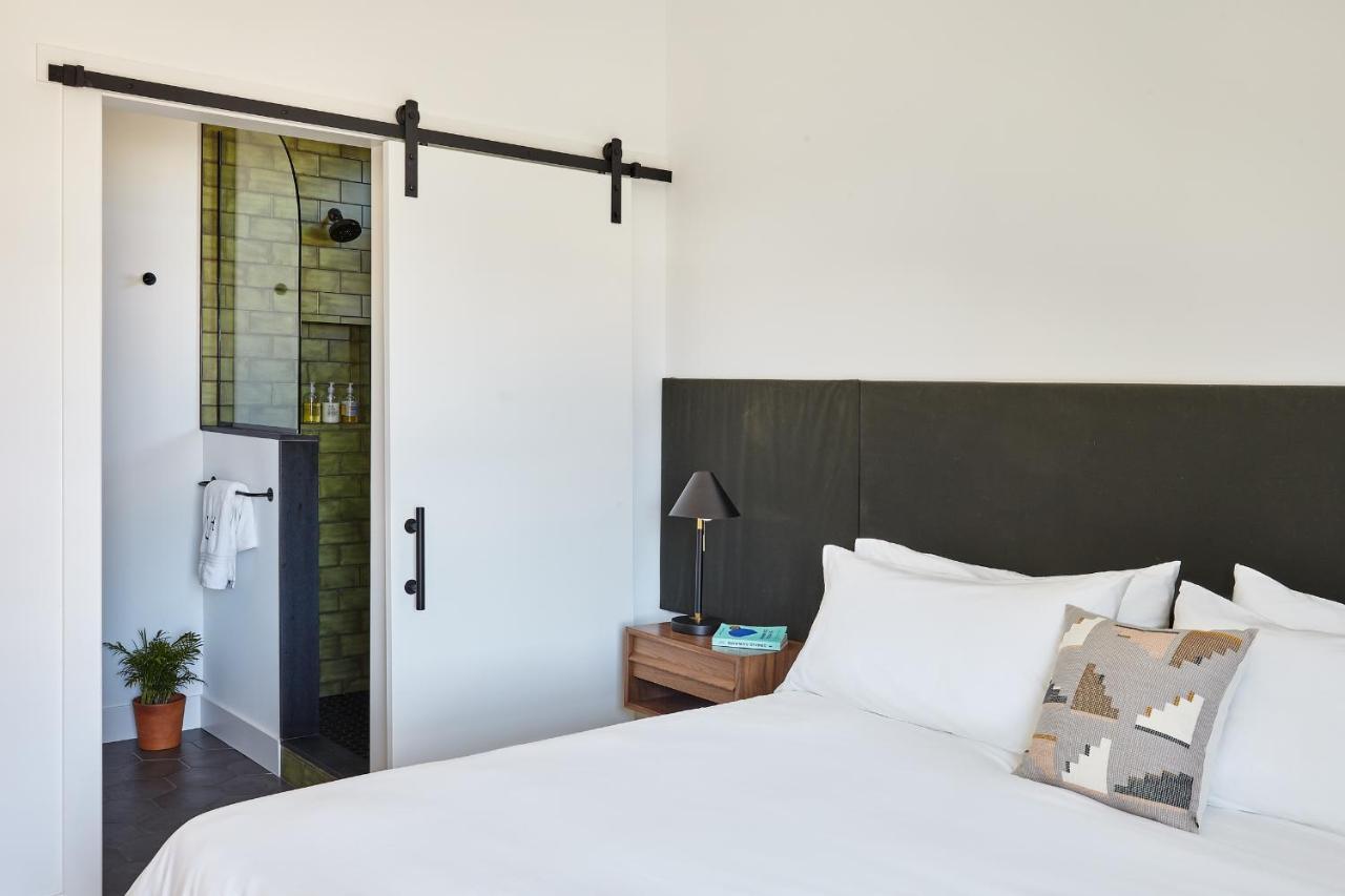 Lokal Hotel كيب ماي المظهر الخارجي الصورة